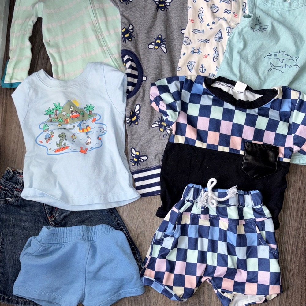 Bundle of 9 0-3/3 month clothes